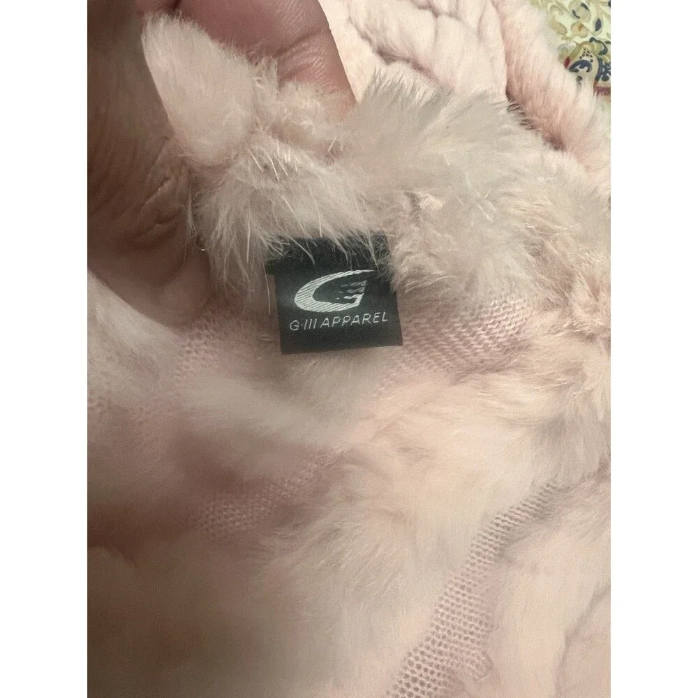 G III Apparel One Size Pale Pink Real Rabbit Fur Poncho Black Rivet Sz Tag Miss - Picture 3 of 3